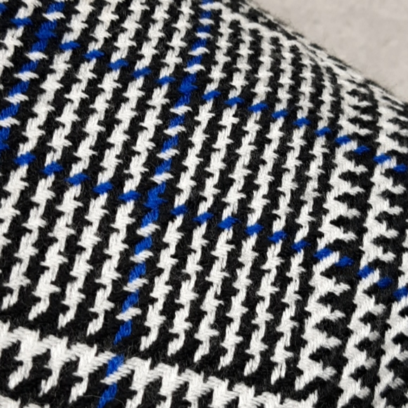 Cache Swing Cape Jacket - Picture 6 of 12